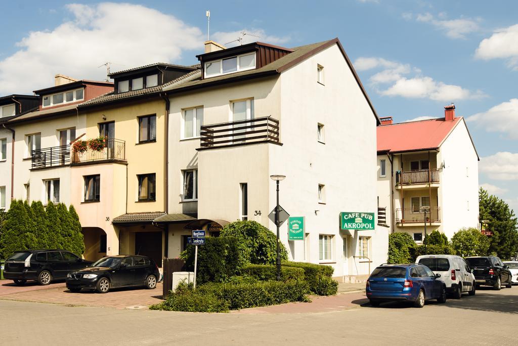 Pokoje Goscinne Akropol Познан Екстериор снимка